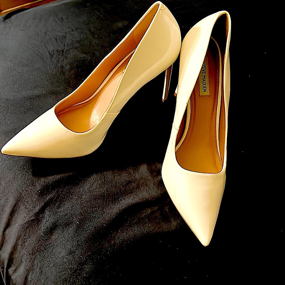 Brand new never worn White patent leather Steve Madden stilettos